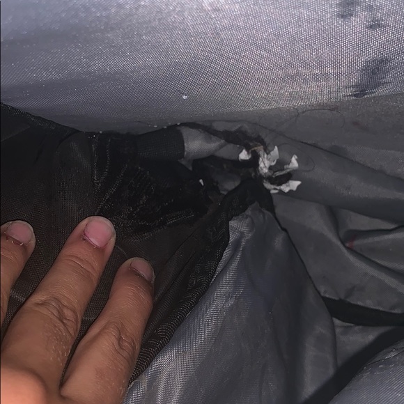 Under Armour Backpack - Picture 4 of 4